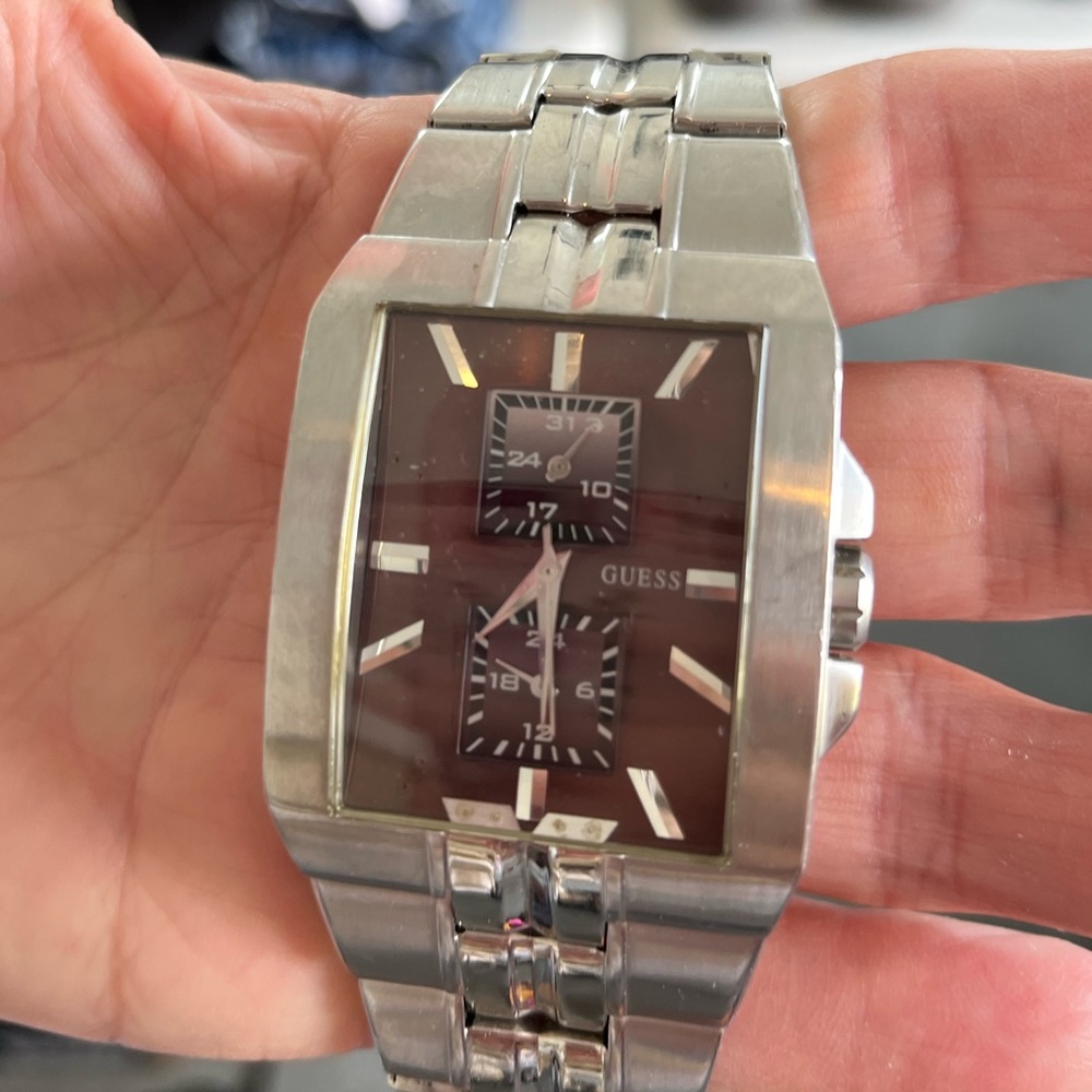 🚨Guess Steel Mens Watch🚨